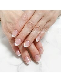 フレンチネイル