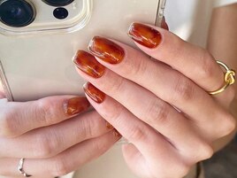 べっ甲もやもや秋ネイル