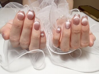 ズンビーネイル(Zunbee nail)/マグネットとフレンチ