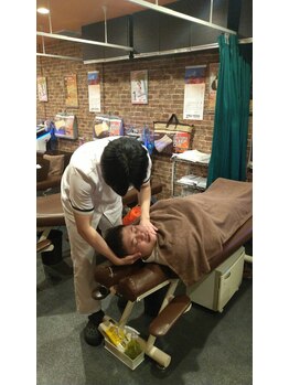 新小岩ルミエール整骨院/寝違い