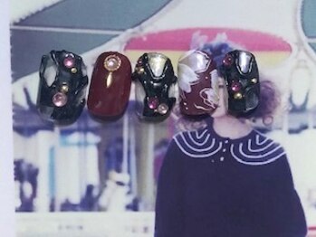 ゆびノさき/フラワーブラック