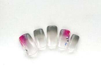 ヴィエント ネイル アイラッシュ サロン(Viento Nail Eyelash Salon)/縦２色グラデーション初回￥6800