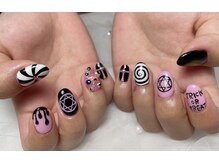 ネオメニア(Neomenia)/ハロウィンネイル