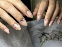 サロンドファン(salon de Fan)/ドットネイル