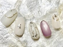 定額はシンプルめなニュアンスデザインをご用意しております