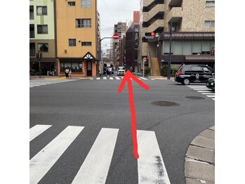 ロータス 浜町(LOTUS)/都営新宿線浜町駅より（道順4）