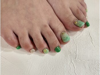 ネイルサロンファストネイルプラス 新宿店(FAST NAIL PLUS)/夏ネイル2021【マーメイド】