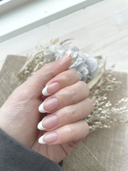 マニペディ(mani-pedi)/