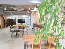 001 新横浜/店舗内観