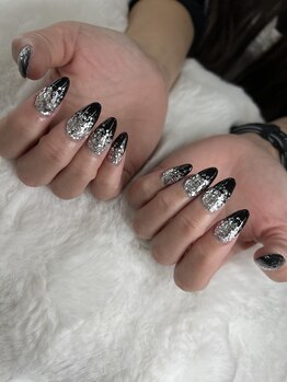 ユニティネイル(Unity nail)/ブラック×ラメ
