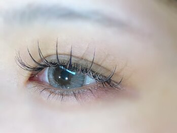 プティジョナ(Petit Jona)の写真/【最新トレンドカラー取扱店】カラーの種類が豊富！光の具合で透け感が変化するナチュラル淡色カラーも☆