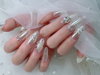 モジョネイルサロン 横浜店(Mojo Nailsalon)の写真/指先を上品キレイに魅せる★韓国ネイルやワンホンネイルは当店にお任せ◎