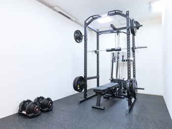 フレッチャ(FRECCIA)/フリーウェイトルーム