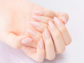 クロウ 町田(Claw)の写真/お仕事柄ネイルができない方、爪にコンプレックスがある方におすすめ◎プロの技術で手肌から美しく☆