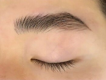 ニコリ 新富店(nicoRi)の写真/《ハリウッドブロウリフト¥6490/美眉アイブロウWAX¥3300》眉毛を整えるだけで一気に垢抜け眉美人☆【千歳】