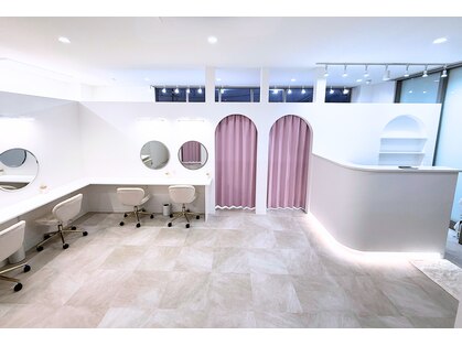 ロレインブロウ 福島白河店の写真