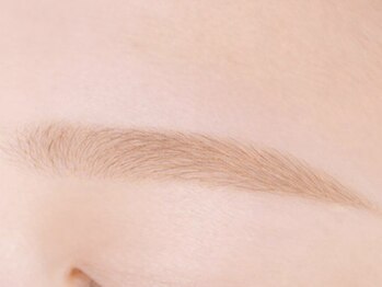 アステキ(ASUTEKI)の写真/ASUTEKIの技術で眉スタイリング＋眉メイク,お顔や目元の印象アップ☆眉毛のお悩みお気軽にご相談ください◎