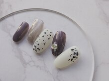 カトルナフ(quatre fois neuf)/大人パープルのアートネイル