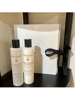 サロン ド ブラン アオヤマ(Salon de BLANC AOYAMA)/ピーリング洗顔で艶肌へ