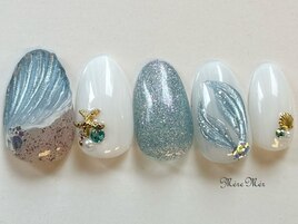 人魚のしっぽネイル