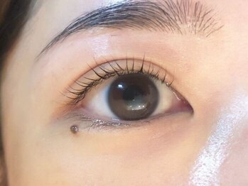 ニュートラル前原店(Neutral by FLEAR)の写真/美容室でのケアを取り入れ、少ないダメージでのまつ毛パーマが実現可能◎自まつげの負担を減らしてモチup！