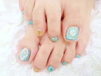 ネイリシャス(NAILICIOUS)/爽やかな印象のブルーで美足♪