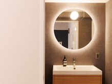 ヌナ(NOONA)の雰囲気（落ち着きのあるインテリアでリラックスできる空間となっています）