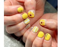 ネイルサロン アージュ(Nail Salon A jyu)の雰囲気（ひまわりネイル、花火ネイルなどトレンド豊富♪持込画像もok☆）