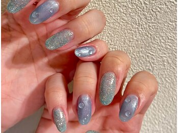 イル(ile)の写真/1本から補強/長さだしOK！美しく魅せるフォルムで理想の指先を叶えましょう★持ち込みデザインOK！