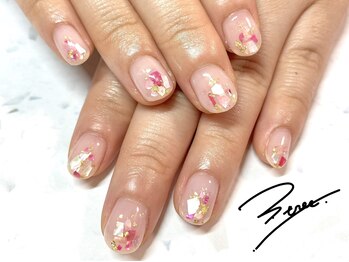 【ピンクシェルミックスネイル】