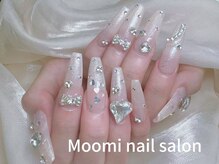 ムーミー 新宿(Moomi)/シルバー系/ハード【新宿西口】