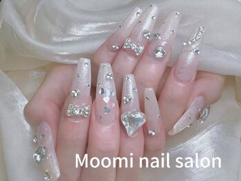 ムーミー 新宿(Moomi)/シルバー系/ハード【新宿西口】