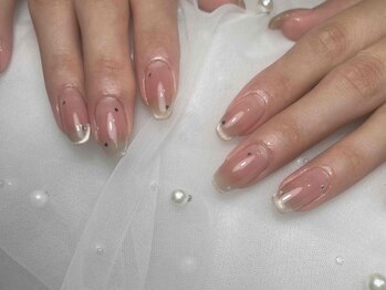 private nail salon Lillの写真/指先を見るたび、心が弾む♪トレンドのマグネットネイルも自爪に優しいパラジェルで。私だけの贅沢時間を!