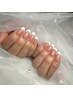 フレンチネイル (ベースカラー有)¥6,500 90分