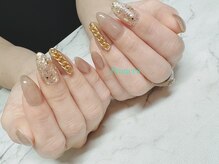 フランセス(Frances)/チェーン