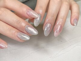 うる艶ニュアンスネイル