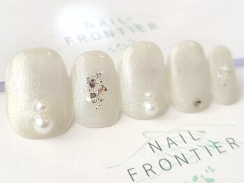 ネイルフロンティア 吉祥寺(NAIL FRONTIER)/C隠れ雪だるま5480円~