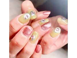 【店舗限定】ピスタチオネイル