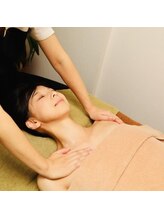 リラクゼーションルーム レイフフ/首肩デコルテオイルリンパ