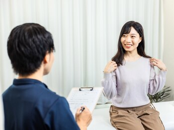 ユアーズ 京都 四条大宮(YOURS)の写真/ソフトな施術でしっかり整う国家資格者の本格整体★ツラい肩こり,首こりを体の歪みから根本的に改善◎