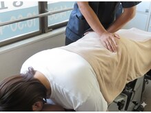 西荻窪北口カイロプラクティック整体院の雰囲気（カラダの仕組みを理解した、勤続10年以上のベテランのみが施術!）