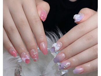 ルミ(Lumi)/自爪アートやり+パーツつけ放題