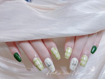ヒュイズ ネイル(Hui‘s Nail)/緑チェックネイル