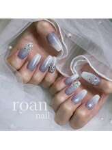 ロアンネイル(roan nail)/白グラデ