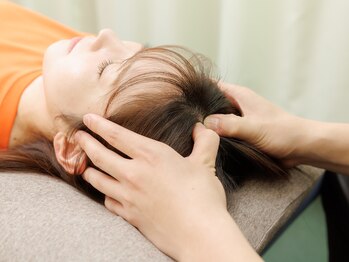 整音(totonone)の写真/【眠れる小顔ヘッドスパ】心地よい頭蓋調整で頭・首肩をゆるめ、むくみや食いしばりもケア。