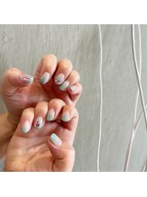 エイト オオブ(EIGHT OBU)/☆