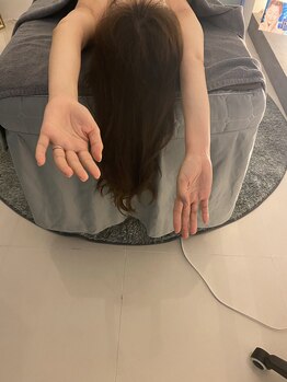 ラウレア(Laule'a)/頭蓋骨ストレッチ頸椎リヴァイブ