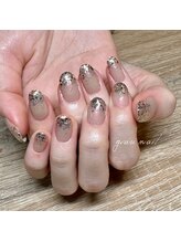 グラウネイル(grau nail)/グラデーションネイル