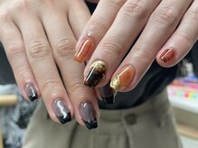 イビズ 新宿店(eviz)/ちぐはぐネイル