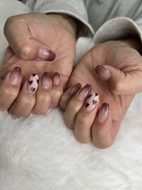 ラメグラ×ハートネイル◎